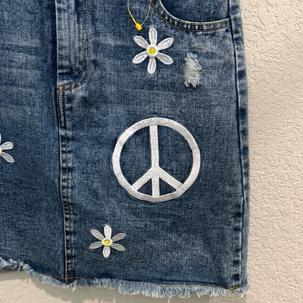N/A stylish denim